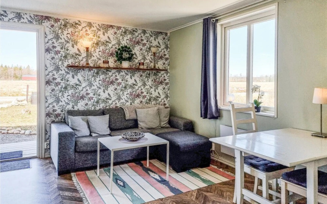 Beautiful Home in Ljungskile With Jacuzzi, Wifi and 1 Bedrooms