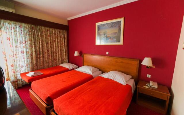 Grand Hotel