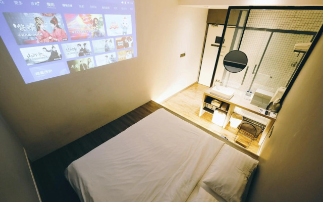 Rest Chinatown Hotel