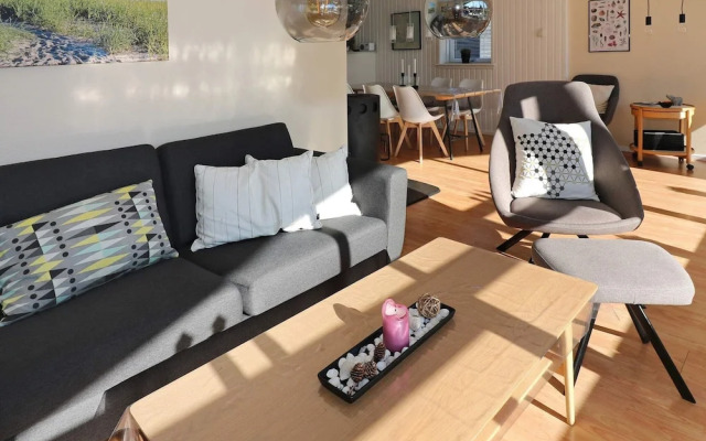 6 Person Holiday Home in Hadsund-by Traum