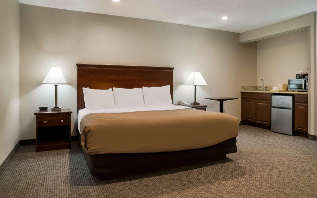 Quality Inn Grand Blanc - Flint South