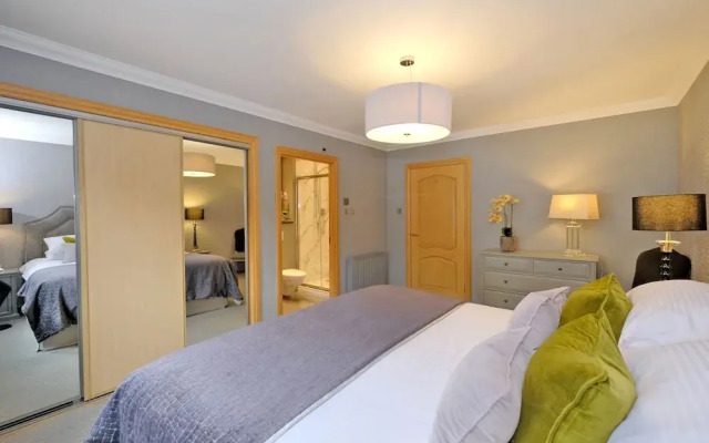 Stunning Family Home in Cults, Aberdeen