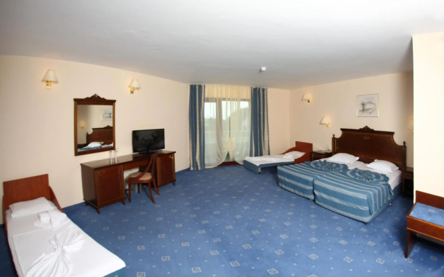 Duni Royal Pelikan Hotel - All Inclusive
