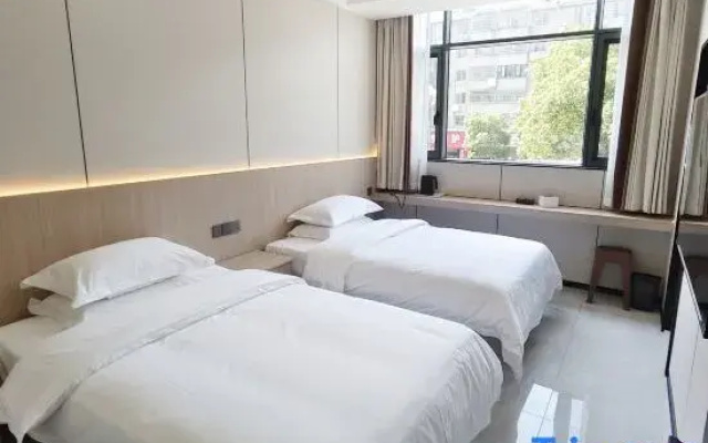 Hexie Hotel (Lushan Municipal Government Branch)