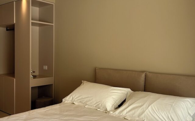 golden suites 2