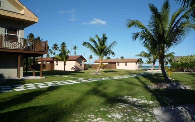 Swains Cay Lodge