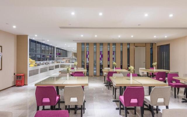 Lavande Hotel·Foshan  Zhoucun Liguang Road Xunfenggang Metro station