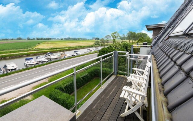 Duplex in Nieuwpoort With Pool Access