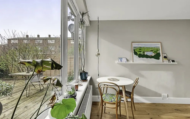 Cosy & Quiet Flat With Garden Close Central London