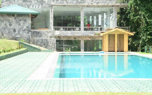 Ma Oya Retreat