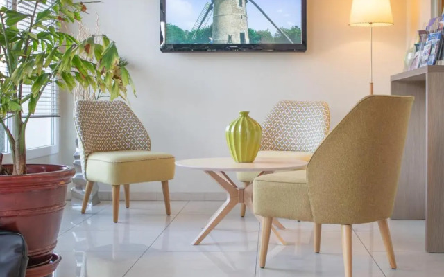 Brit Hotel Chateaudun