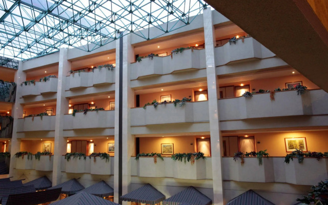 Hotel Abastos Plaza