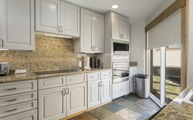 770 Potato Patch 4 Bedroom Townhouse