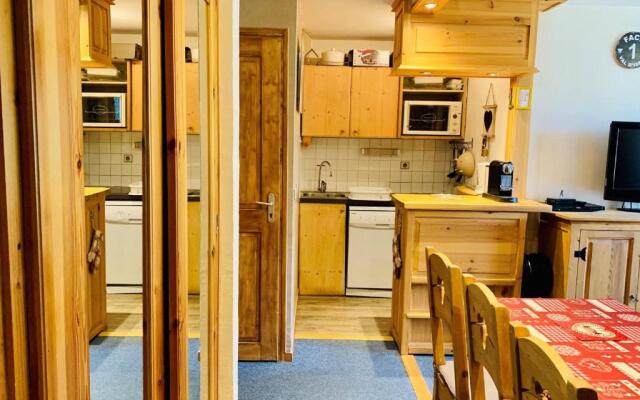 Appartement Val-d'Isère, 2 pièces, 6 personnes - FR-1-411-29