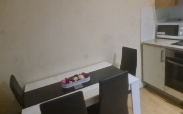 Remarkable 1-bed Apartment in Romford