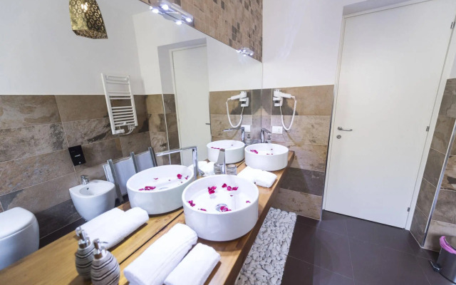 iRooms Central Station