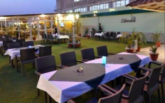Tahir Guest Palace
