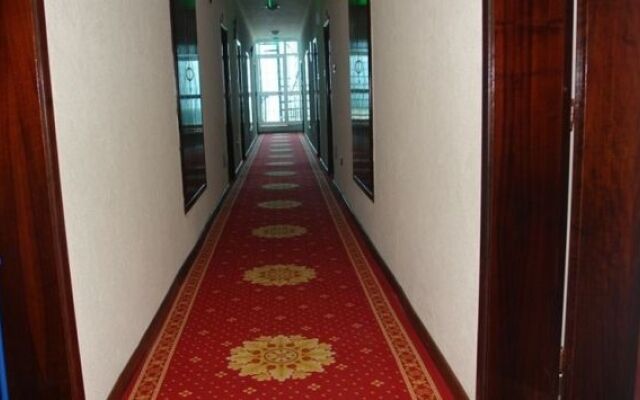 Sarem International Hotel