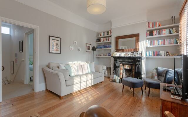 Beautiful 1 Bedroom Flat in Stoke Newington