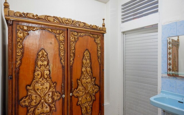 Alam Raya Hotel by RedDoorz