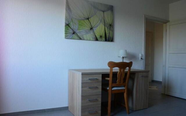 "sea Eagle" in the House on the Dune