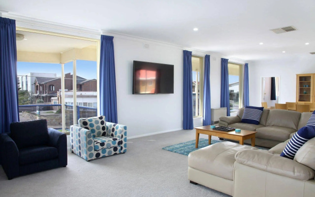 Seaview Sunset Holiday Apartments