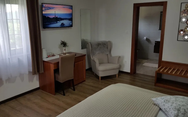 Plitvice Lakes Villa Mija