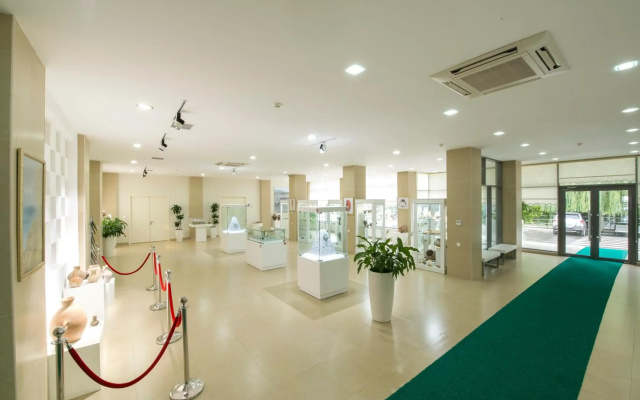 Chukhur Gabala Museum Hotel