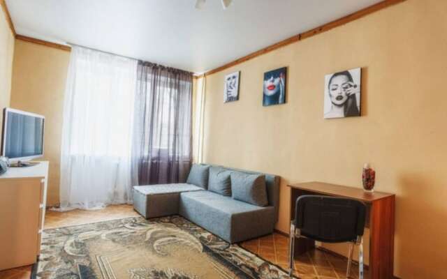 Apartment - Chongarskii 26