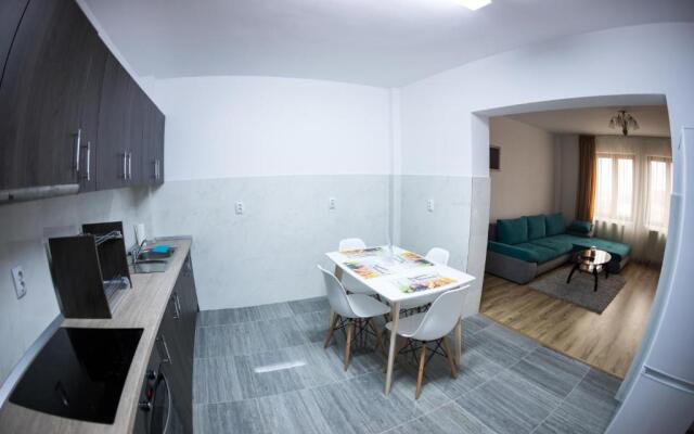 Travel Homzzz Apartments