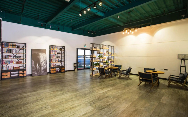 Vanfeel Hotel(Dongguan Daoku Branch)
