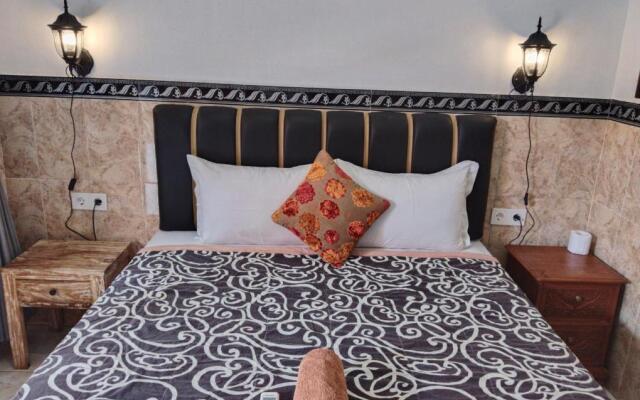 Leo home stay 2