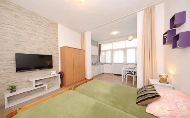 Studio close to the beach - Zadar Borik
