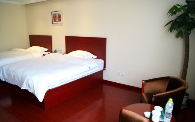 GreenTree Inn Shandong Qingdao Jiaozhou Sanlihe Park Express Hotel