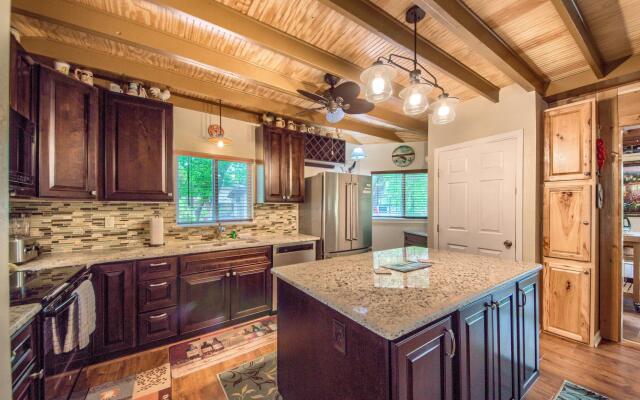 Ponderosa Cabin  PRD888