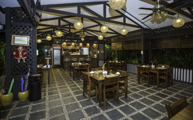 Cloud 10 Boutique Hotel