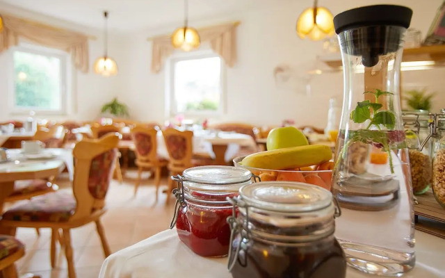 Waldhotel Tannmuehle