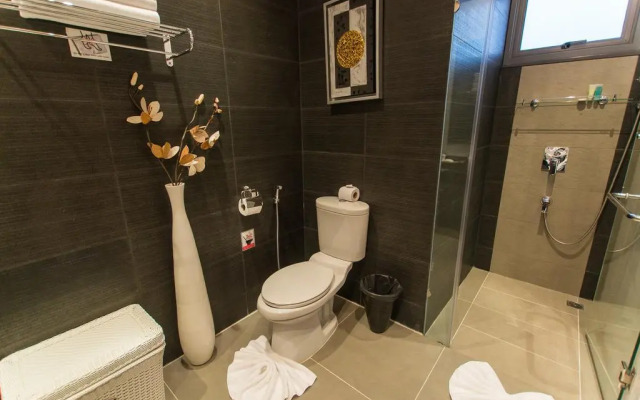 Isawan 2BR Salt Pool Villa in Baannaraya