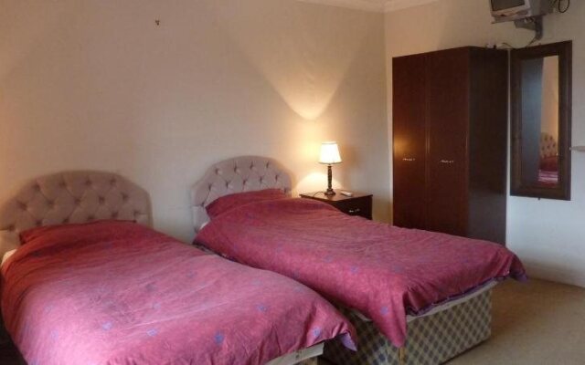 The Weem Inn