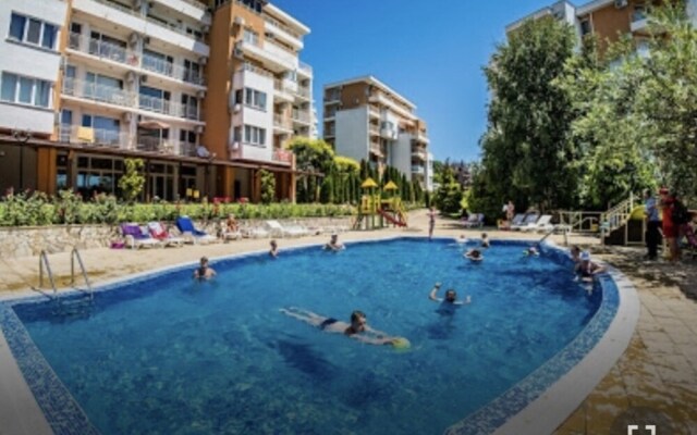 Inviting Modern 1-bed Apartment in Sveti Vlas