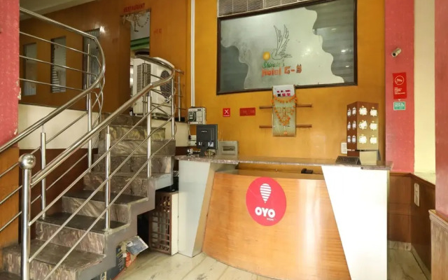 OYO 15542 Hotel Shivala