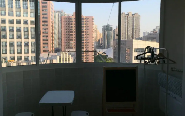 Henry's Apartment - South Shanxi Road