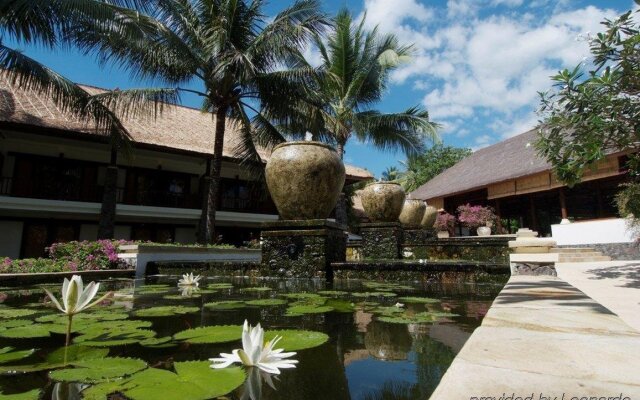 Spa Village Resort Tembok Bali