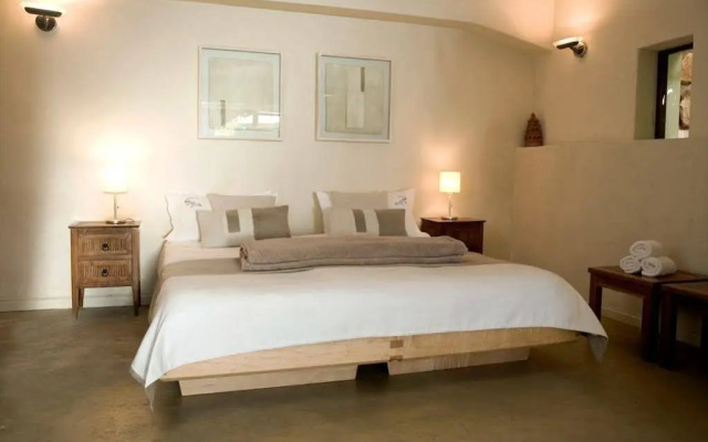 Lézard Bleu Guest House