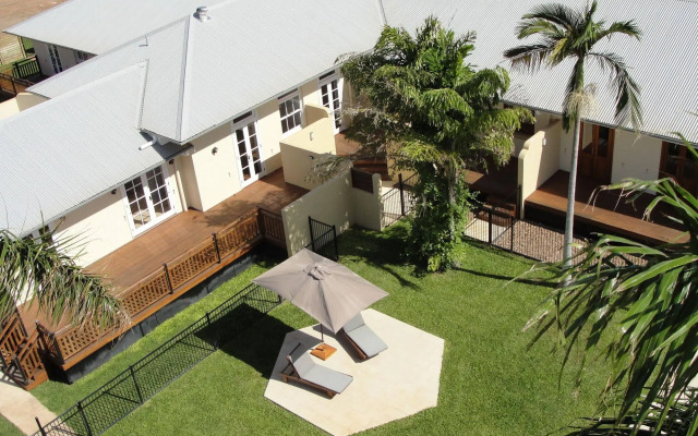 Kernow Charters Towers