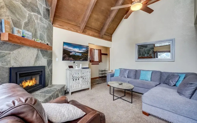 Cold Creek Chalet - Hot tub & Movie Room