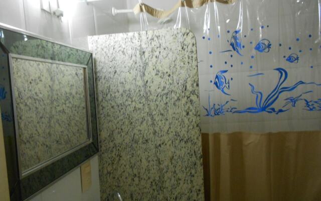 Gohouse - Castro 308