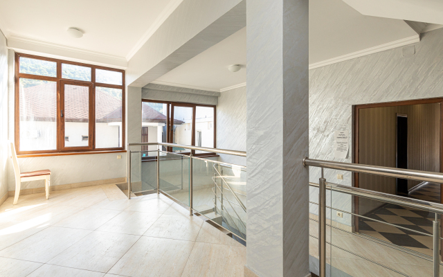 Nevskie Zvezdyi Guest House