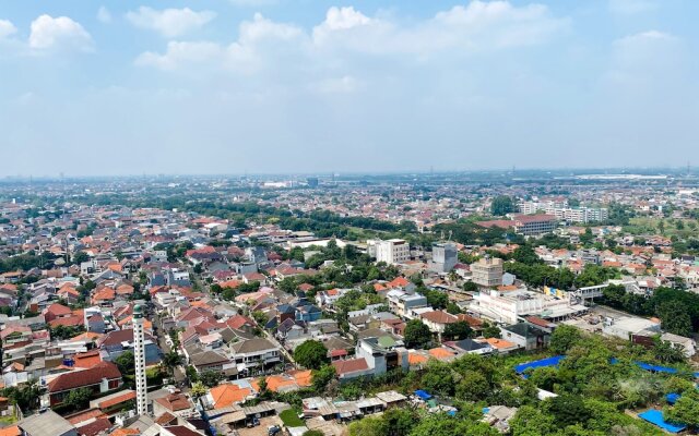 Comfort And Nice 2Br Apartment At Bassura City