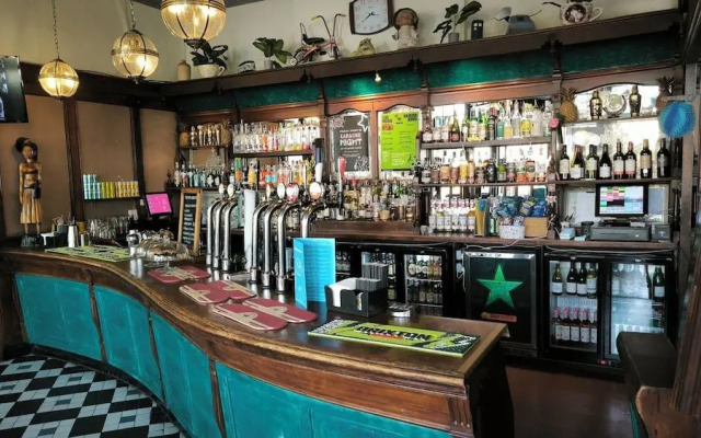 OYO The Kilburn Arms